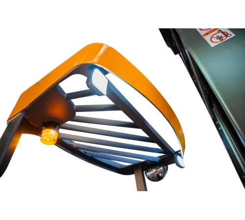 Ричтрак электрический с кабиной TOR 2,0 т 6,2 м CQD20-D