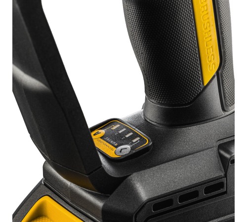 RUNTEC RT-IW2101 Гайковерт ударный аккумуляторный RUNTEC PRO 1", 20В, 2*9Ач, 2300Нм RUNTEC RT-IW2101 Гайковерт ударный аккумуляторный RUNTEC PRO 1", 20В, 2*9Ач, 2300Нм