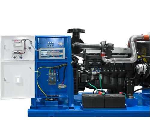 Дизельный генератор ТСС ЭД-100-Т400 с АВР в погодозащитном кожухе на прицепе