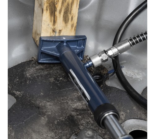 Растяжка гидравлическая, 4 т, набор из 17 предметов, 7 сменных насадок, в металлическом кейсе Stels