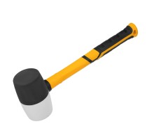 Киянка резиновая, 680 г, черно-белая, фибергласовая рукоятка c TPR покрытием Denzel