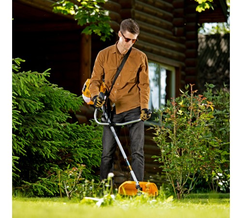 Триммер бензиновый DTL-52, 52 см3, неразъемная штанга, состоит из 2 частей Denzel