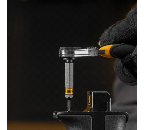 Бита TX 6х50, сталь S2, шестигранный профиль, 10 шт. Е 6,3 Denzel