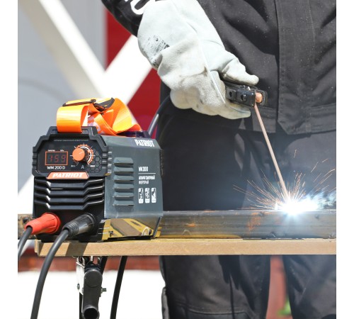 Аппарат сварочный инверторный PATRIOT WM 200 D