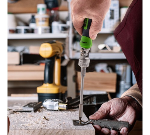 Отвертки реверсивные с набором бит, торцевых головок, 61 предмет, CrV Сибртех