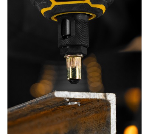 Заклепки резьбовые, стальные, оцинкованные, М8, пластиковый кейс, 40 шт. Denzel