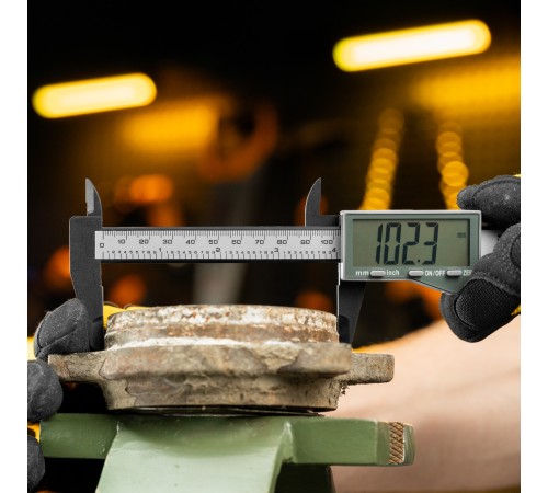 Штангенциркуль пластиковый, 150 мм, электронный, большой дисплей, с глубиномером// Denzel