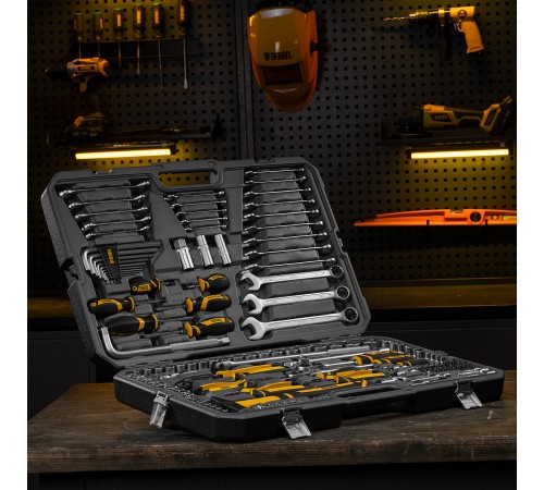 Набор инструментов, 1/2", 1/4", 3/8", CrV, S2, пластиковый кейс, 144 предмета Denzel