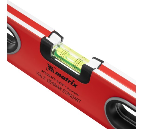 Уровень алюминиевый, 600 мм, 3 глазка, ударопрочные заглушки, двухкомпонентные ручки Matrix ProFI