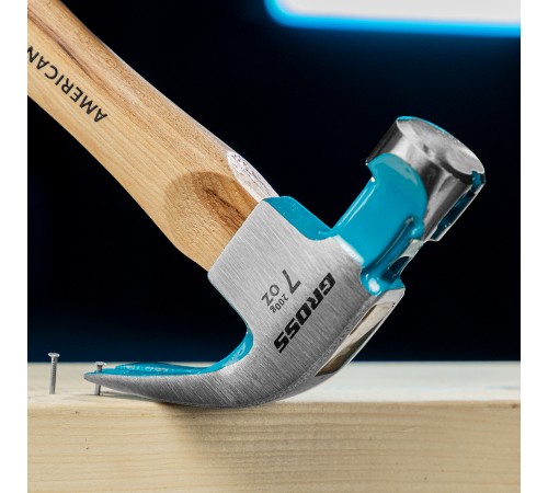 Молоток-гвоздодер, 200 г, угол 45, магнит, обрезиненная рукоятка American hickory GROSS Молоток-гвоздодер, 200 г, угол 45, магнит, обрезиненная рукоятка American hickory GROSS