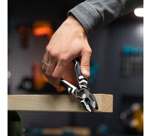 Плоскогубцы комбинированные 210 мм, усиленная система, Pro Matrix