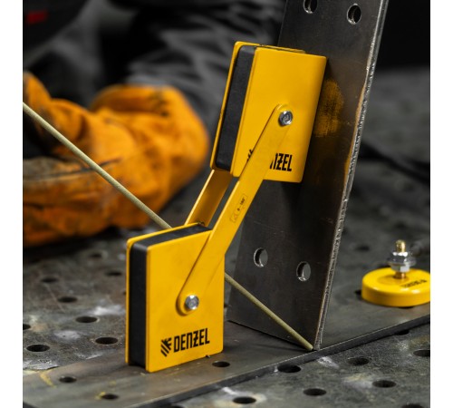 Фиксатор магнитный регулируемый для сварочных работ усилие 50 LB Denzel