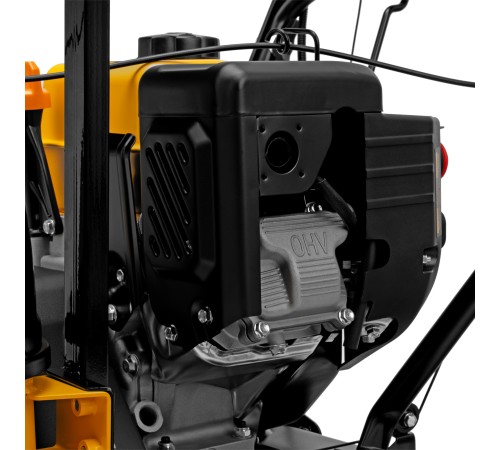 Бензиновая снегоуборочная машина SBM 610S PRO, 212 cc, электростартер, фара, обогрев Denzel Бензиновая снегоуборочная машина SBM 610S PRO, 212 cc, электростартер, фара, обогрев Denzel