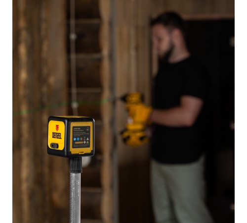 Лазерный уровень DQB, 30 м, зеленый луч, батарейки, сумка Denzel