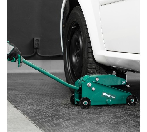 Домкрат гидравлический подкатной, 2,5 т, 148-387 мм Сибртех