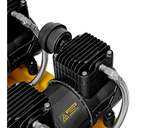 Компрессор безмасл. малошумн. DLP-4500/150, 4,5 кВт, 3х1,5 кВт,150 л, 2850 об/мин,750 л/мин Denzel