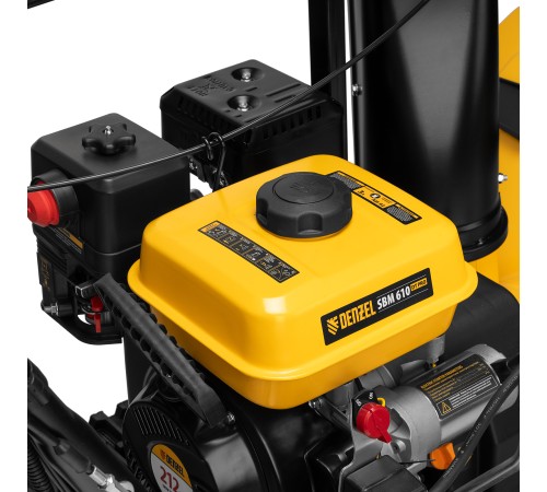 Бензиновая снегоуборочная машина SBM 610DT PRO, 212cc, гусеницы, эл.старт, блок. дифф. Denzel Бензиновая снегоуборочная машина SBM 610DT PRO, 212cc, гусеницы, эл.старт, блок. дифф. Denzel