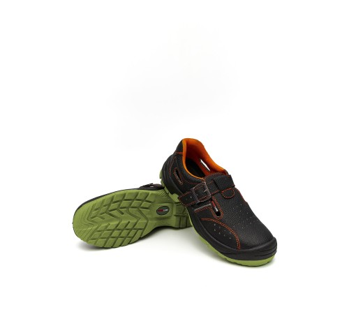 Полуботинки с перфорацией PROFLINE МП МС ПУ/ТПУ Полуботинки с перфорацией PROFLINE МП МС ПУ/ТПУ