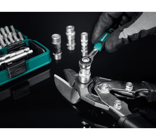KRAFTOOL X-Drive 35, 35 предм., универсальный набор инструмента 1/4″ (27974) KRAFTOOL X-Drive 35, 35 предм., универсальный набор инструмента 1/4″ (27974)