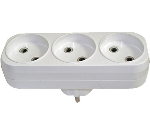 Разветвитель электрический "UNIVERSAL", 3 гнезда, без заземления, 6А 250 В, плоский, белый РОС