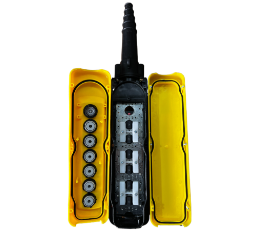 Пульт управления XAC-A6913Y для тали (6 кнопок, 2 скорости, ключ-марка, стоп, IP65, 380В)