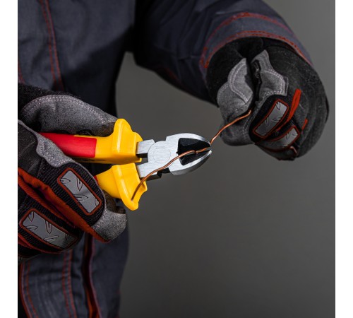 Бокорезы Insulated, 160 мм, двухкомпонентные рукоятки Matrix Professional Бокорезы Insulated, 160 мм, двухкомпонентные рукоятки Matrix Professional