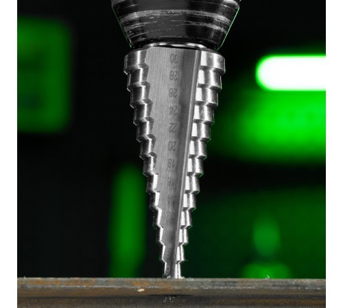 Сверло ступенчатое по металлу, 6-8-10-12-14-16-18-20-22-24-26-28-30мм, 4241 Сибртех