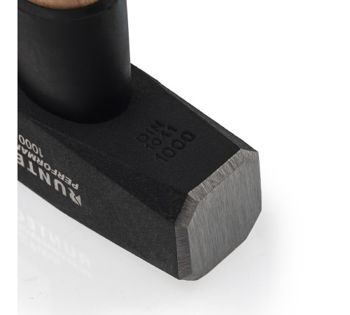 RUNTEC RT-PHC011 Молоток слесарный RUNTEC с рукояткой из дерева гикори, 1000 г