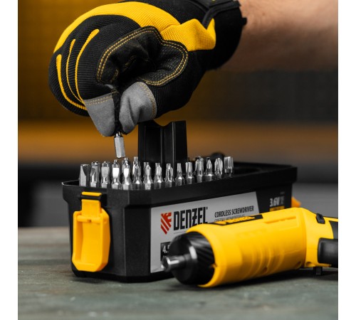 Отвертка аккумуляторная CSH-3.6, 54 биты, Li-Ion, 3,6 В// Denzel