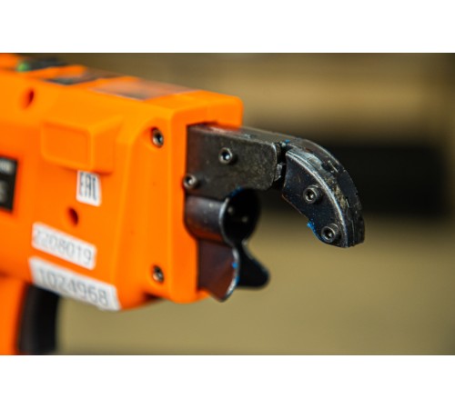 Пистолет для вязки арматуры TOR SG-25 6-25 мм 
9 Ач