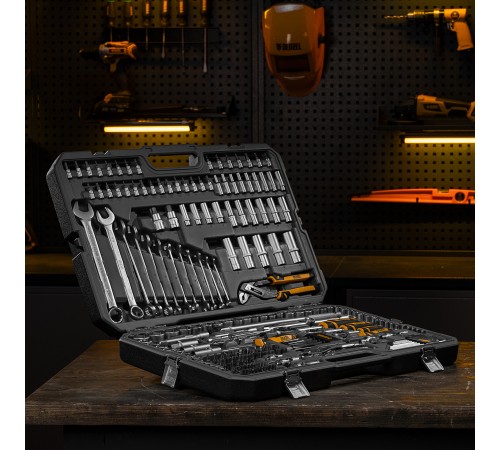 Набор инструментов, 1/2", 3/8", 1/4", CrV, S2, пластиковый кейс, 232 предмета Denzel