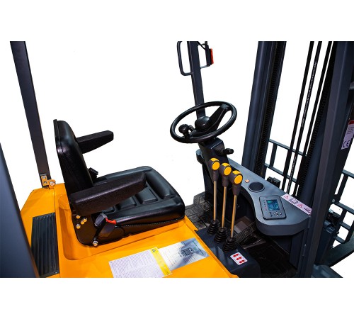 Погрузчик электрический трехопорный XILIN 1,5 т 3,5 м CPD15S-E сайдшифт