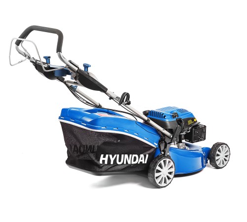 Бензиновая газонокосилка HYUNDAI L 4600S Бензиновая газонокосилка HYUNDAI L 4600S