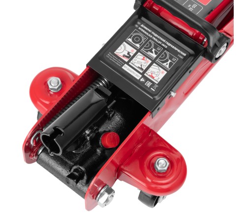 Домкрат гидравлический подкатной, 2 т, 135-320 мм, в пласт. кейсе MTX