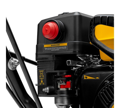 Бензиновая снегоуборочная машина SB 560 LP, 212 cc, электростартер, фара Denzel
