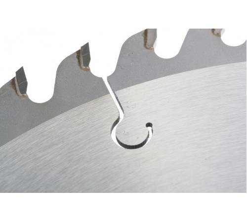 Пильный диск по дереву 200 x 32/30 x 24Т Gross