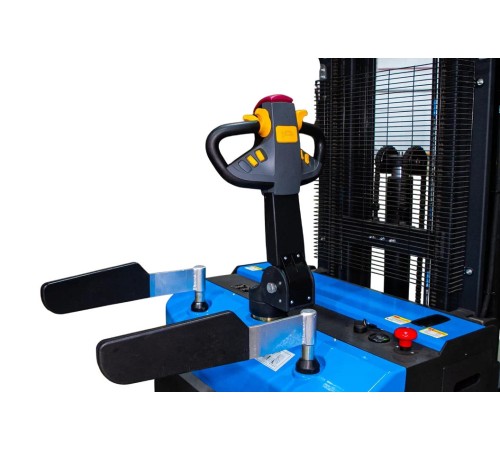 Штабелер самоходный 1,5 т 5,5 м TOR ES15T4/5500 24/210 В/Ач ЭУР, Curtis, H-мачта (с платформой) Штабелер самоходный 1,5 т 5,5 м TOR ES15T4/5500 24/210 В/Ач ЭУР, Curtis, H-мачта (с платформой)