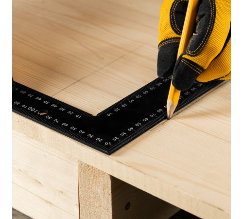 Угольник, 400 х 600 мм, алюминиевый, лазерная гравировка Denzel