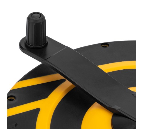 Рулетка геодезическая 50 м х 15 мм, закрытый корпус, фиберглассовая лента Denzel Рулетка геодезическая 50 м х 15 мм, закрытый корпус, фиберглассовая лента Denzel