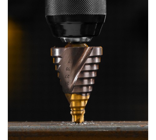 Сверло ступенчатое, 9-12-15-18-21-24-27-30-33-36 мм, Р6М5К5, 6-гр. хвостовик Denzel