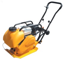 Виброплита TOR C-60T(R) 70 кг, 10,5кН (Loncin) бак, коврик, колесный комплект