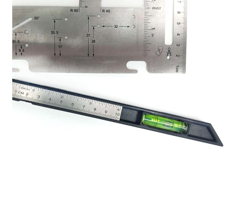 Угольник разметочный с уровнем P.I.T. DRUA HSQR03-0300