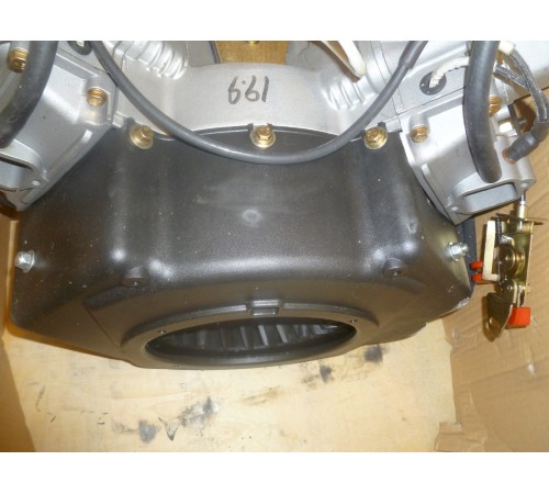 Двигатель дизельный R2V910X (TSS SDG 12000) 