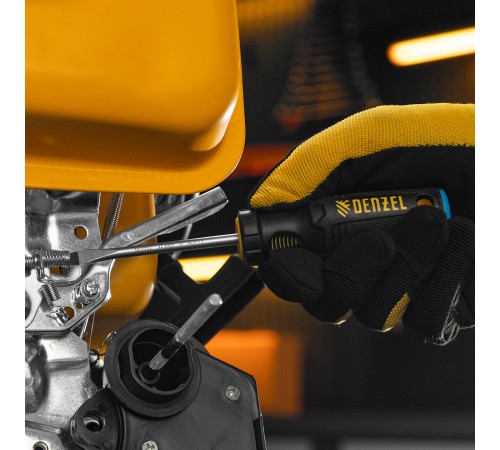 Отвертка, SL5x75 мм, S2, 3к рукоятка Denzel