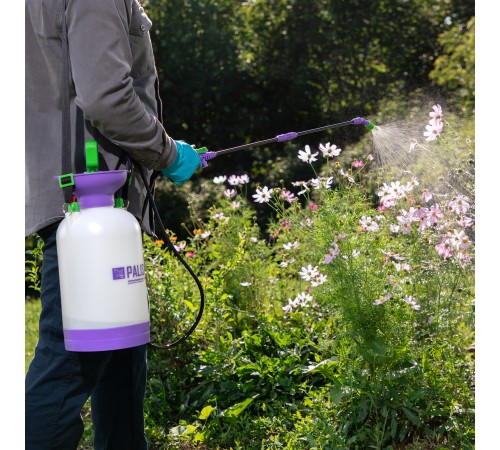 Опрыскиватель ручной усиленный с горловиной 5 л, с насосом, шлангом и разбрызгивателем Palisad