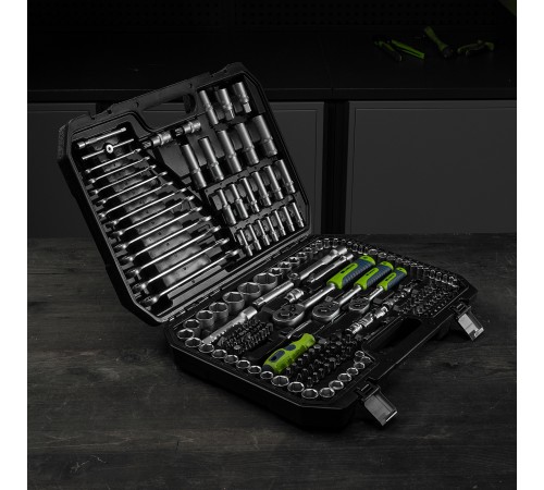 Набор инструментов, 1/2