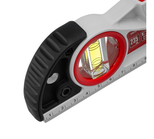 Уровень алюминиевый литой, фрезерованный, 3 глазка, две ударные площадки, 235 мм Matrix