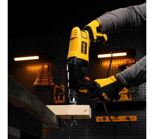 Дрель ударная ID-1050-2, 1050 Вт, 0-3000/0-1100 об/мин, 0-48000/0-17600 уд/мин, 2 скорости Denzel