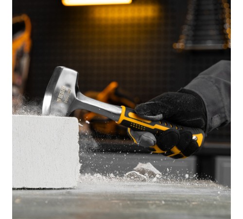 Кувалда 1 кг, цельнометаллическая, двухкомпонентная рукоятка Denzel