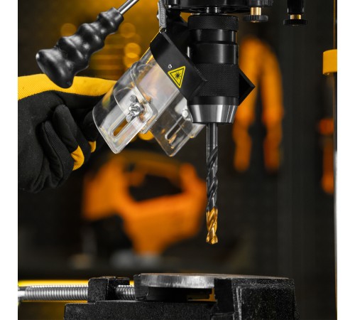 Станок сверлильный радиальный DDM-550R, 550 Вт, 16 мм, 12 ск., настольный Denzel